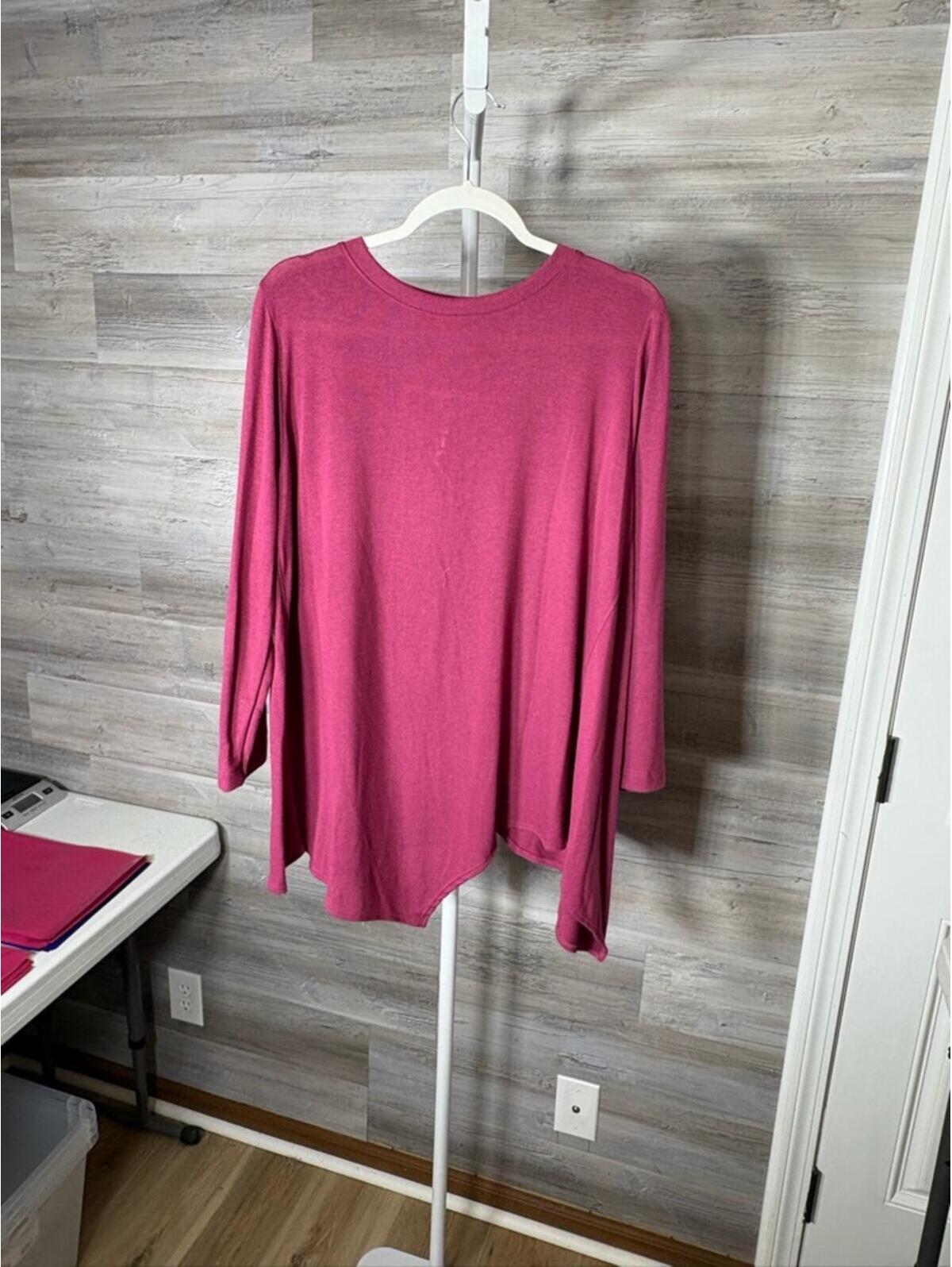 Sale!! Nally & Millie Raspberry Crewneck Long Sleeve Top 1682
